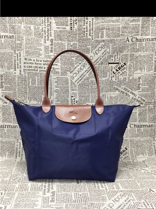 Longchamp Handbags - Longchamp Large Le Pliage